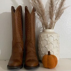 Ariat Legacy Two Step Boots- Size 7